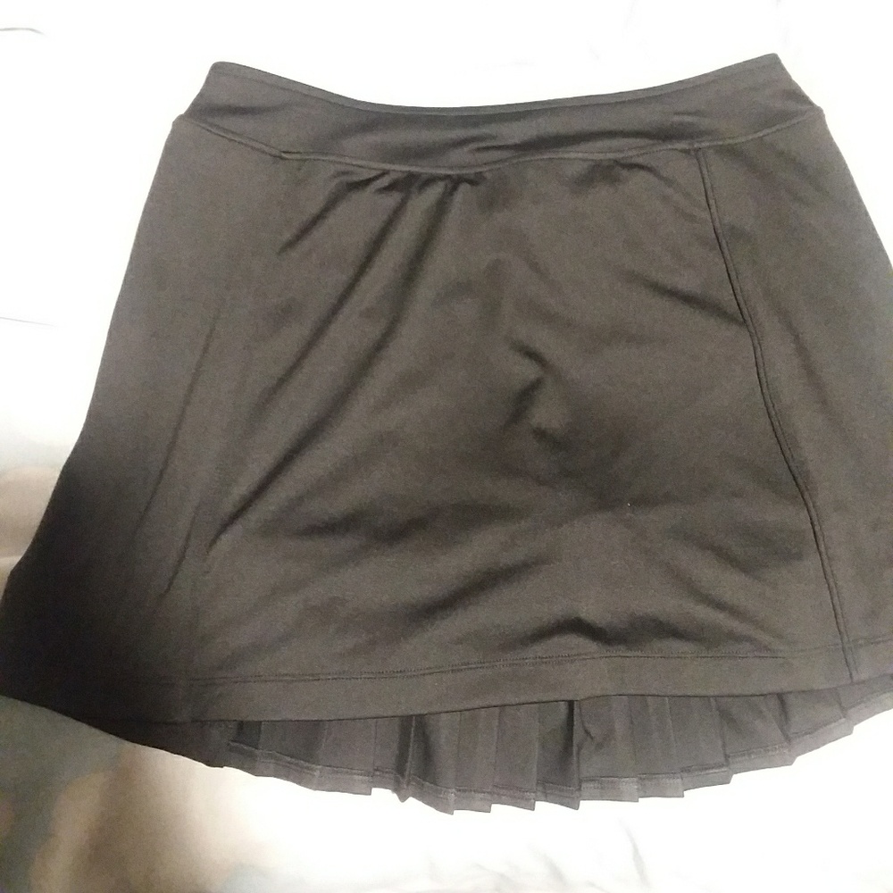 Skort